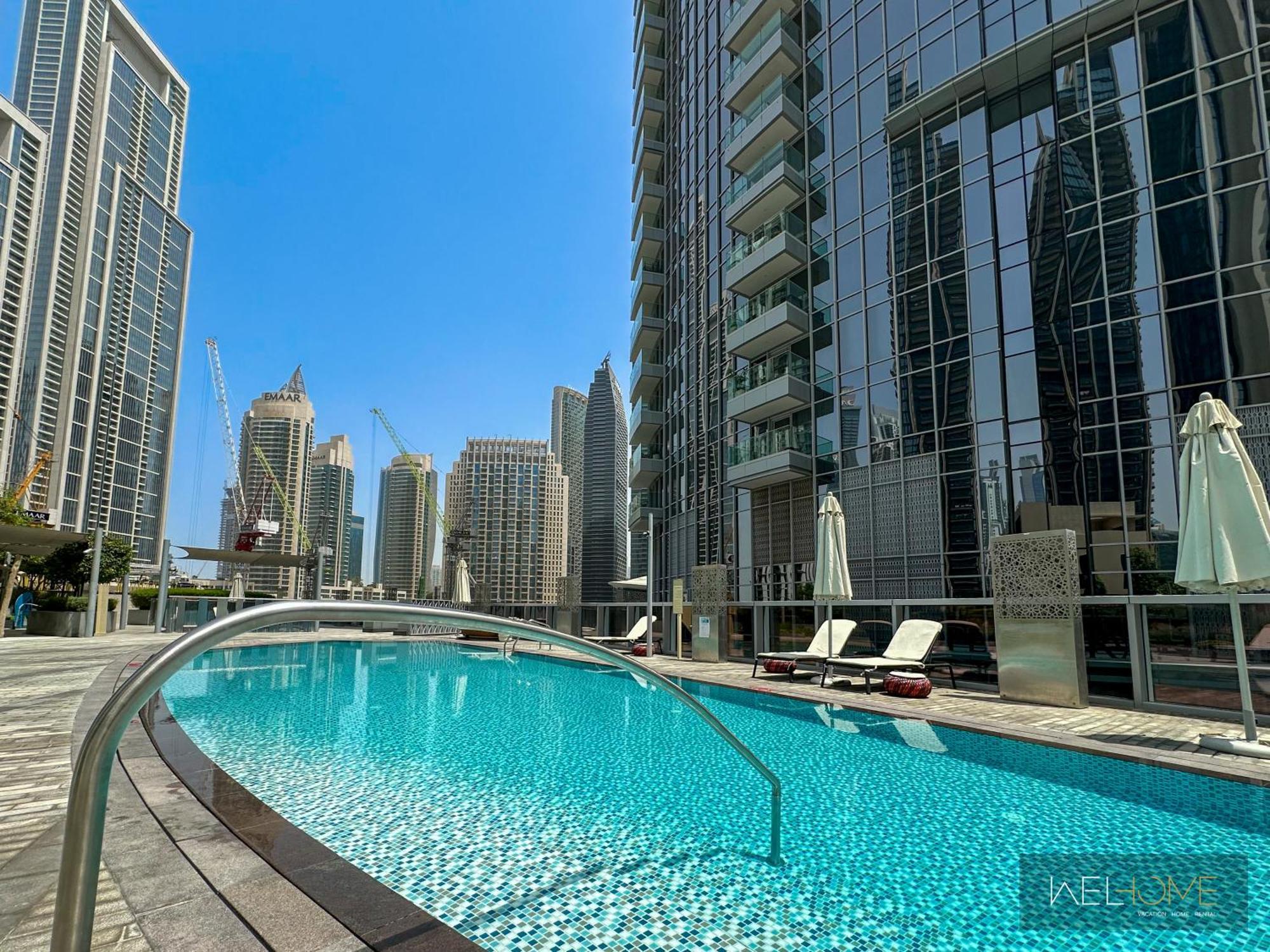 Welhome - Luxury Apartment Facing Burj Khalifa With Terrace Dubai Exterior photo